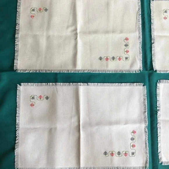 Hand Stitched Placemats - Picture 5 of 9